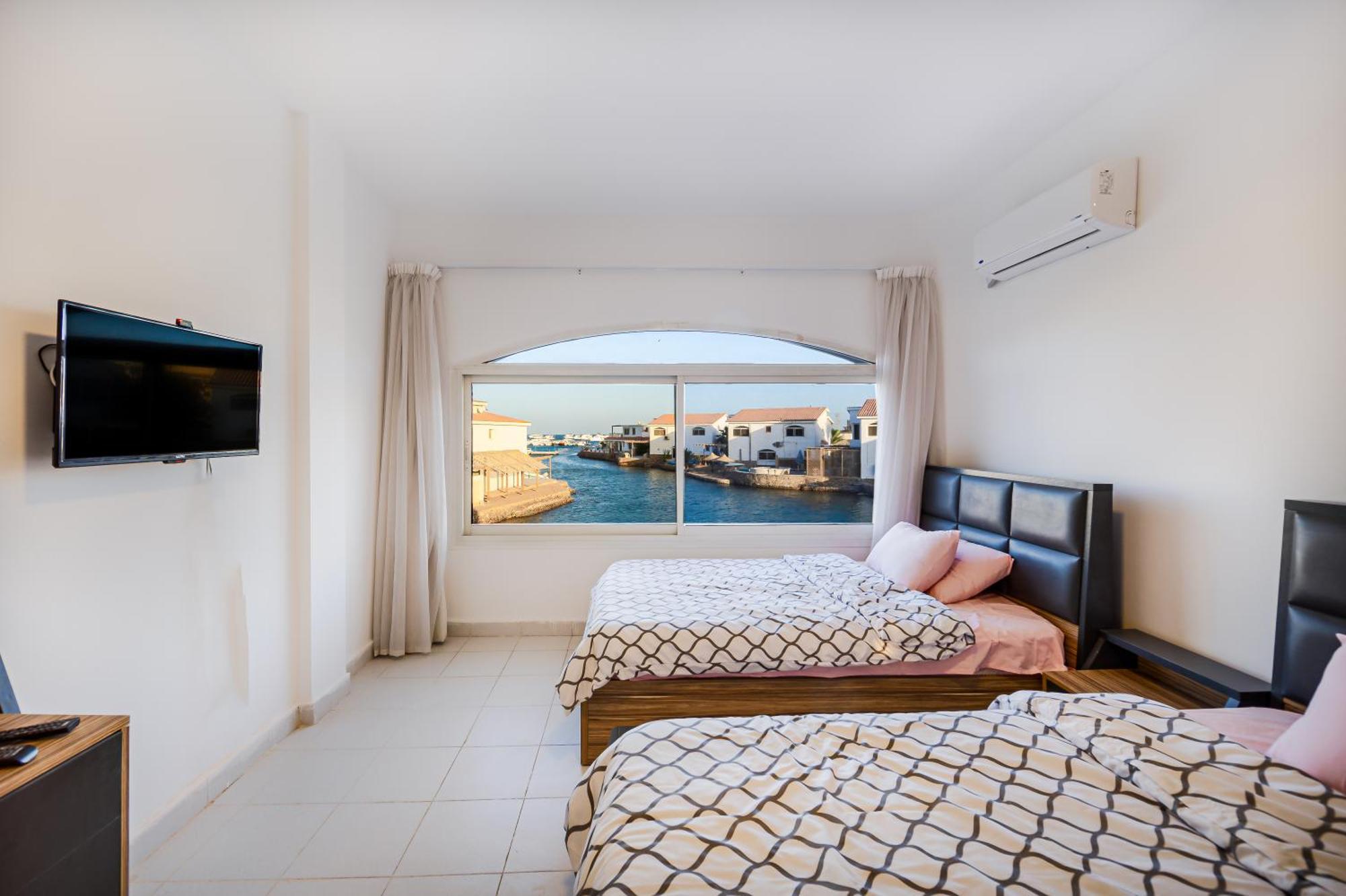 Aden Beach - Sea View Room With Beach Access In Villa Hurghada Exteriör bild