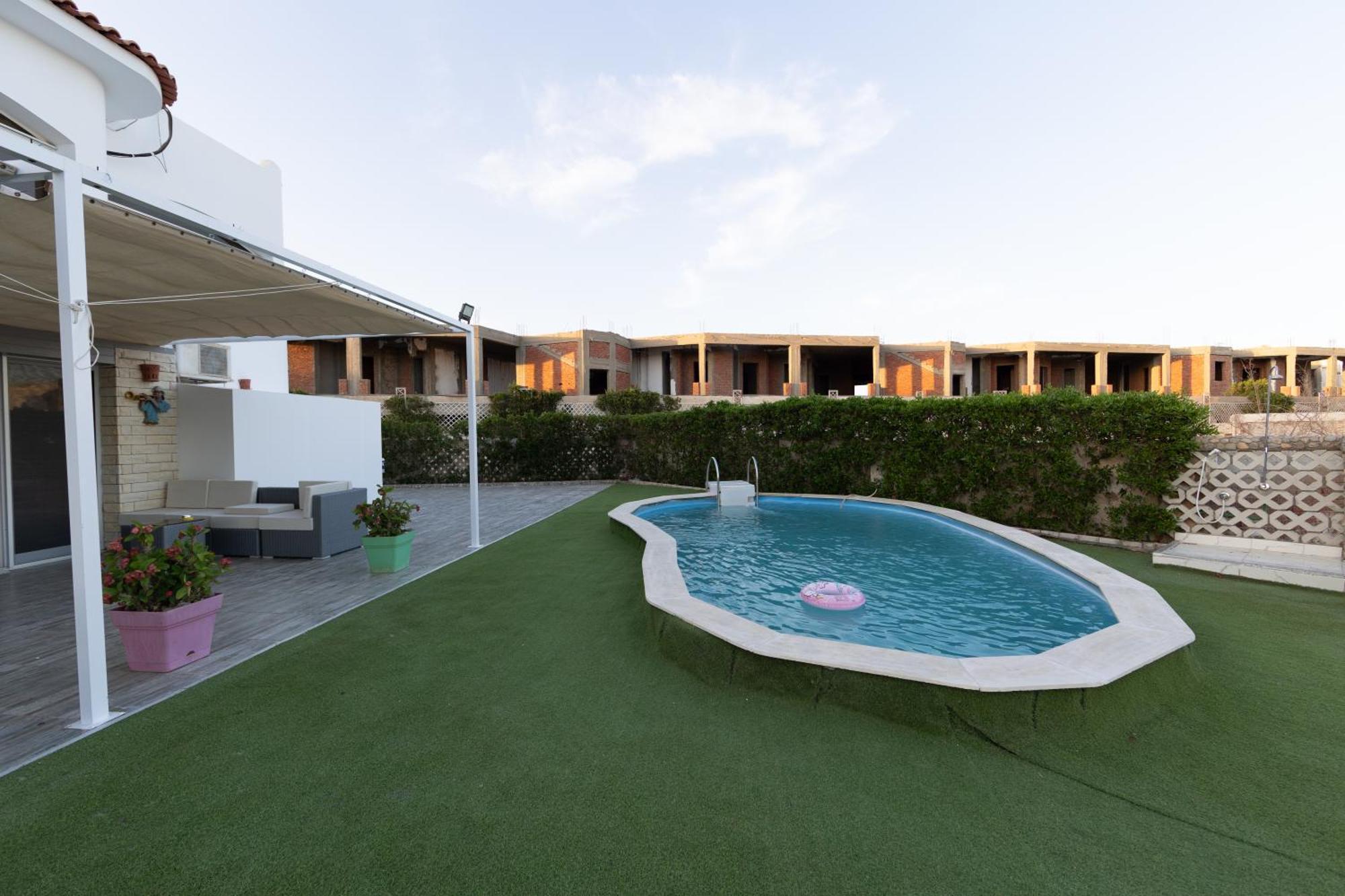 Aden Beach - Sea View Room With Beach Access In Villa Hurghada Exteriör bild