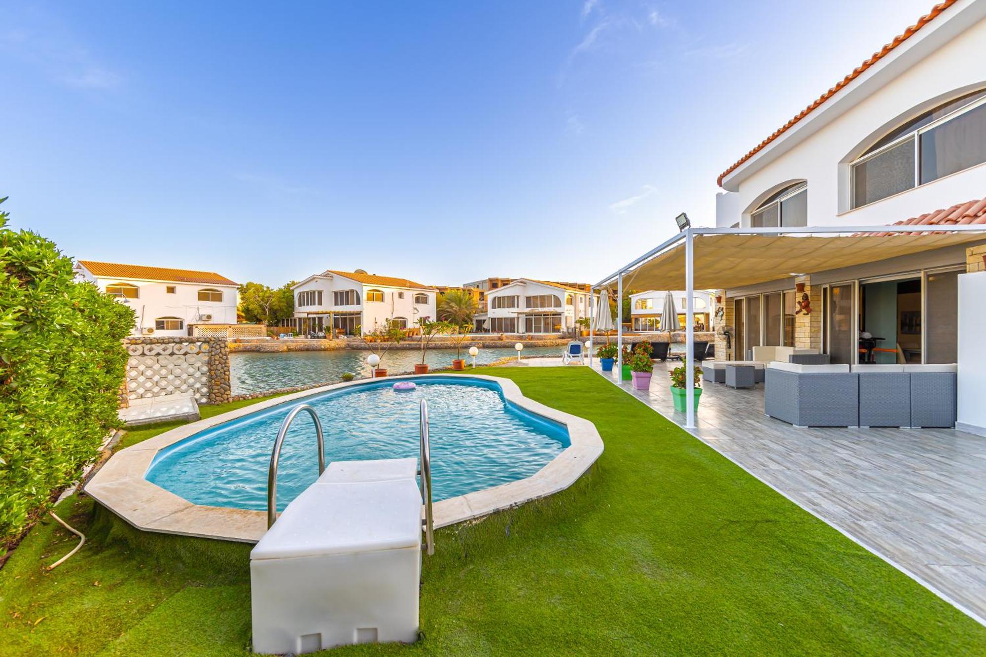 Aden Beach - Sea View Room With Beach Access In Villa Hurghada Exteriör bild